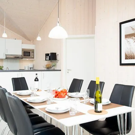 度假居 2 Sea C 75 *